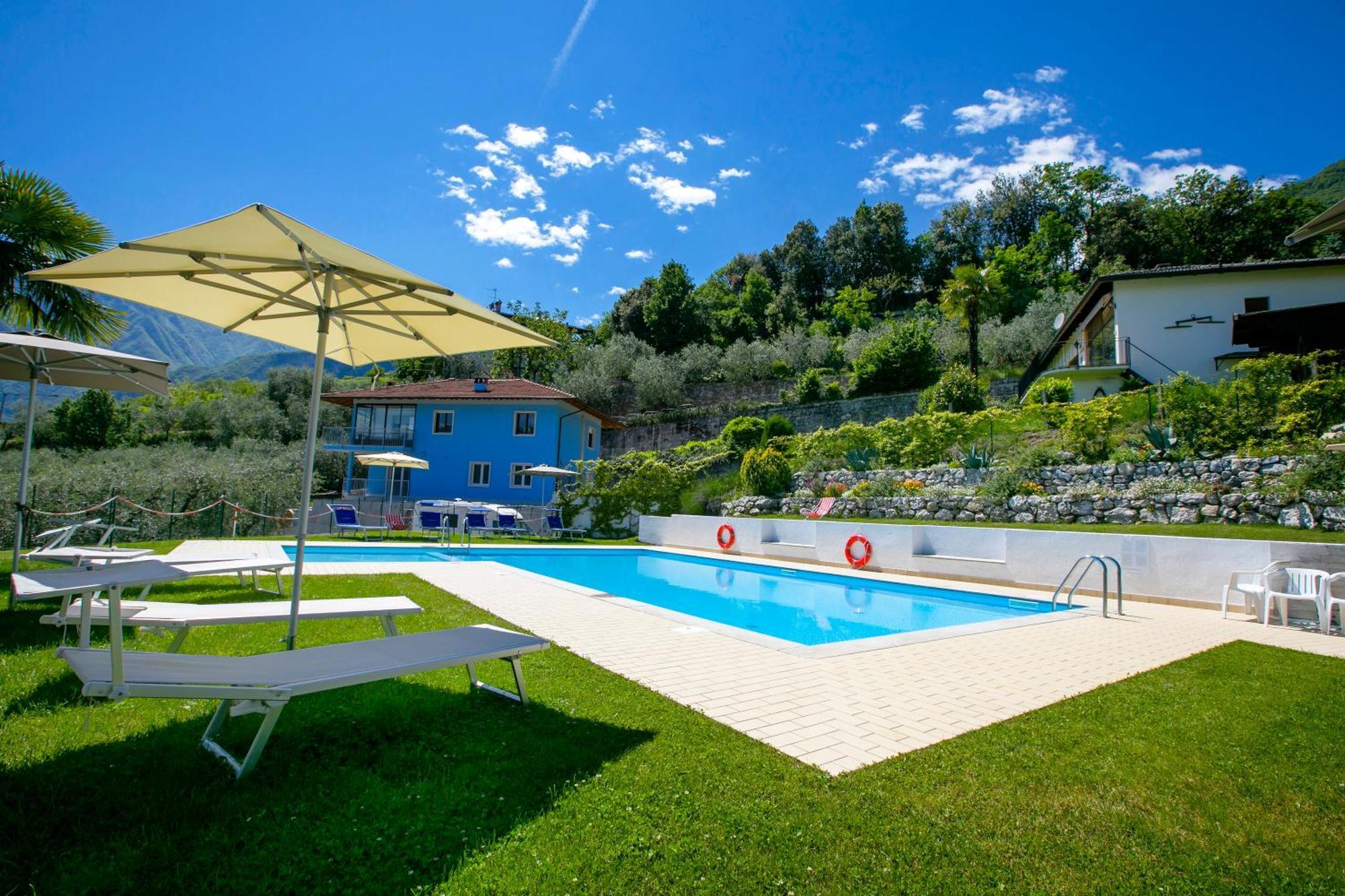 Residence Christina Due Laghi - Happy Rentals Tenno Exteriör bild